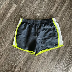 Womens atheltic short